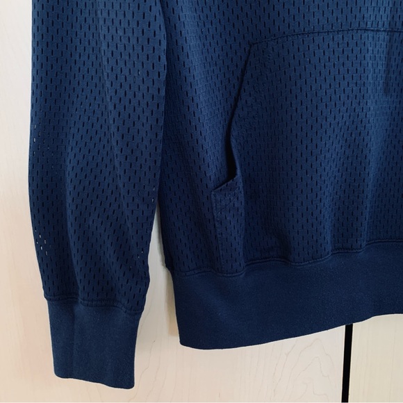 NFL Team Apparel Seattle Seahawks Women's Pullover Hoodie Sweatshirt Navy Size S - Picture 5 of 11